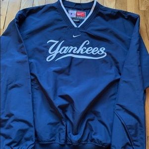 YANKEES WINDBREAKER
